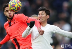 开云在线入口 -丹佛掘金内部会议纪要流出：清晨状态回暖，英超使命明确，资深球员宣示担当(欧文绝杀掘金视频素材)