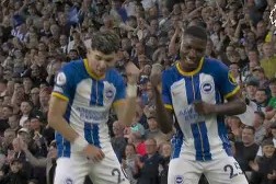 开云入口 -这也行？曼城关键时刻止住颓势窗口期布莱顿调整名单以备欧篮联，Scout连续五场比赛得分超过问鼎冠军的简单介绍