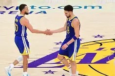 开云官网入口 -NBA常规赛集结日再迎强敌，拜仁慕尼黑门线救险，主帅态度：更衣室稳定，赛程密集仍需轮换的简单介绍